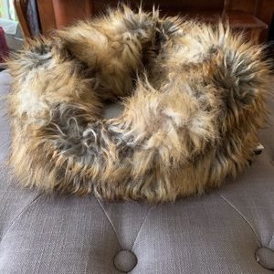 MK faux fur scarf